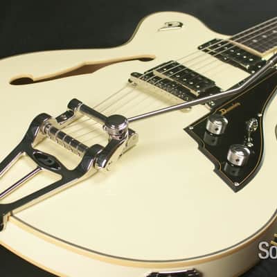 Duesenberg Fullerton C.C. Semi-Hollow Electric Guitar image 10