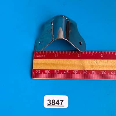 Fender Rumble 15 (PR2490) Bass Amp Part: Chrome Cabinet Corner w/Screws [6PCS] image 7