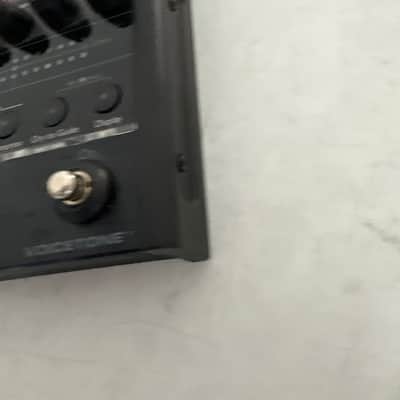 TC Helicon VoiceTone Correct 2007 - 2010 - Black image 2