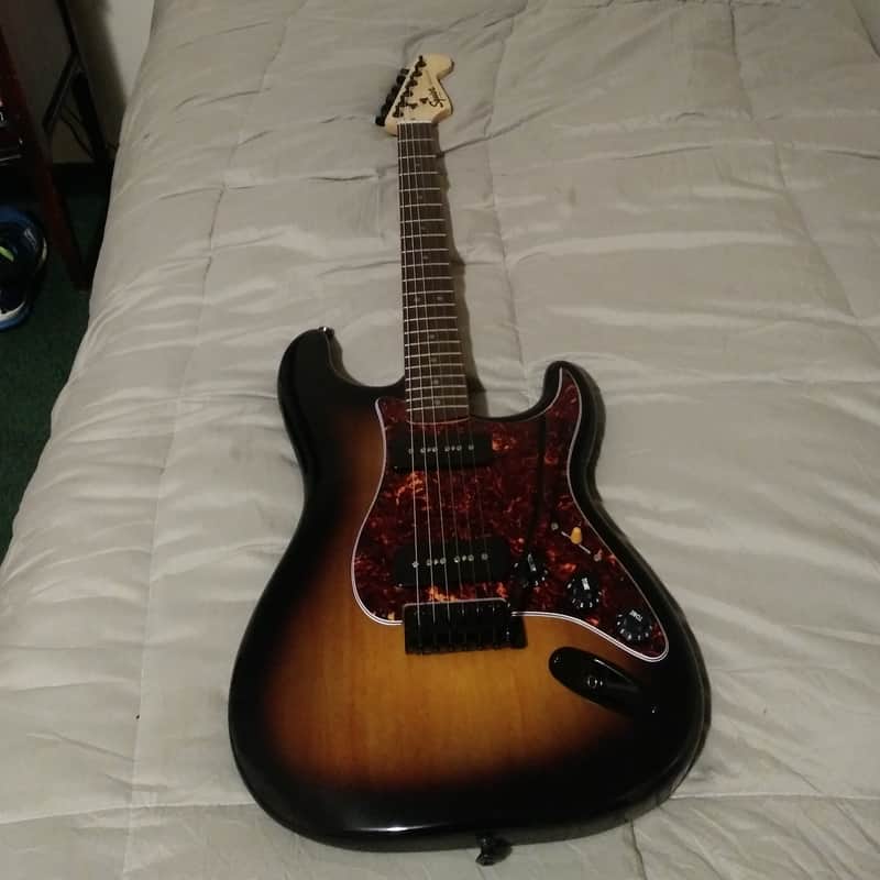 ギター SQUIRE Stratocaster P90 Squier P90 Stratocaster Sunburst | Reverb