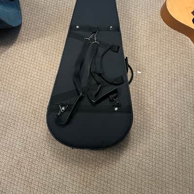 Art & Lutherie Wild Cherry Satin Lacquer with T-60 travilite quality case image 4