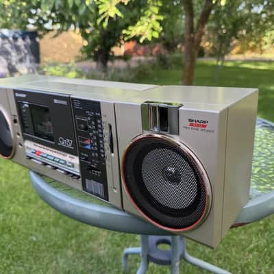 Sharp QT-37 Rare Vintage Mint Collectible Japan Boombox Getto blaster Warranty image 20