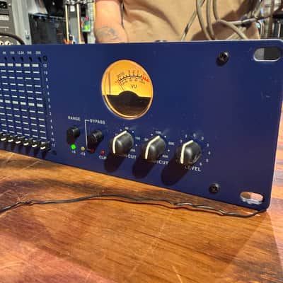 Furman Q-SERIES Q1312-V  31 Band Graphic Equalizer image 2