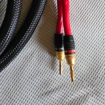 Monster Cable Z4 speaker cable with banana plugs in original case 10ft pair image 3