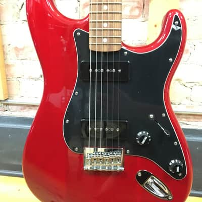 USED Fender Noventa Stratocaster 2021 - Crimson Red Transparent image 9