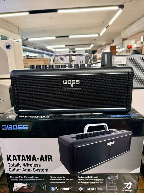 Boss KATANA AIR + IMBALLO image 1