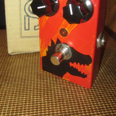 ~2024 JAM Dyna-ssoR Compressor black and red image 1
