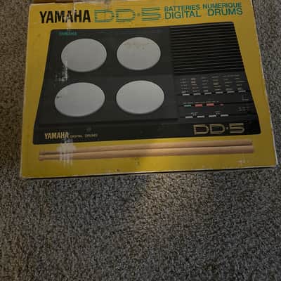 Yamaha DD-5 - Black image 4