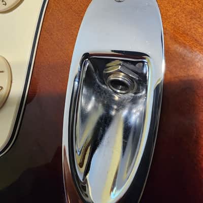 Fender American Standard Stratocaster, Left handed - 3-color Sunburst, Maple Fingerboard 2014 image 20