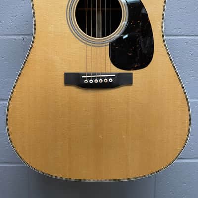 Martin Standard Series Super HD-28 - Acoustic Guitar image 2