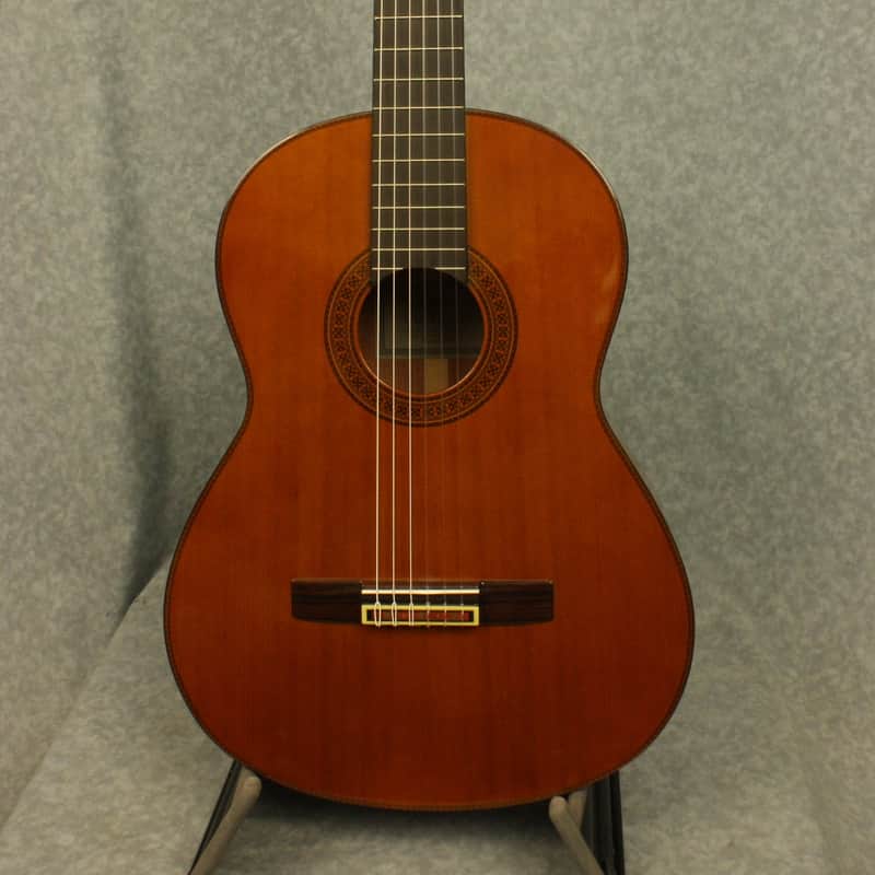 Yamaha CG-170CAクラシックギター Yamaha CG-170CA Classical Guitar with Case | Reverb