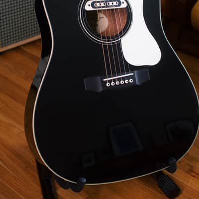 Guild Westerly Collection DS-240E Memoir with Gig Bag image 2