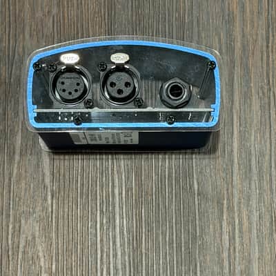 ENTTEC DMXIS LIGHTING CONTROLLER AND SOFTWARE - 2010s - Blue image 5