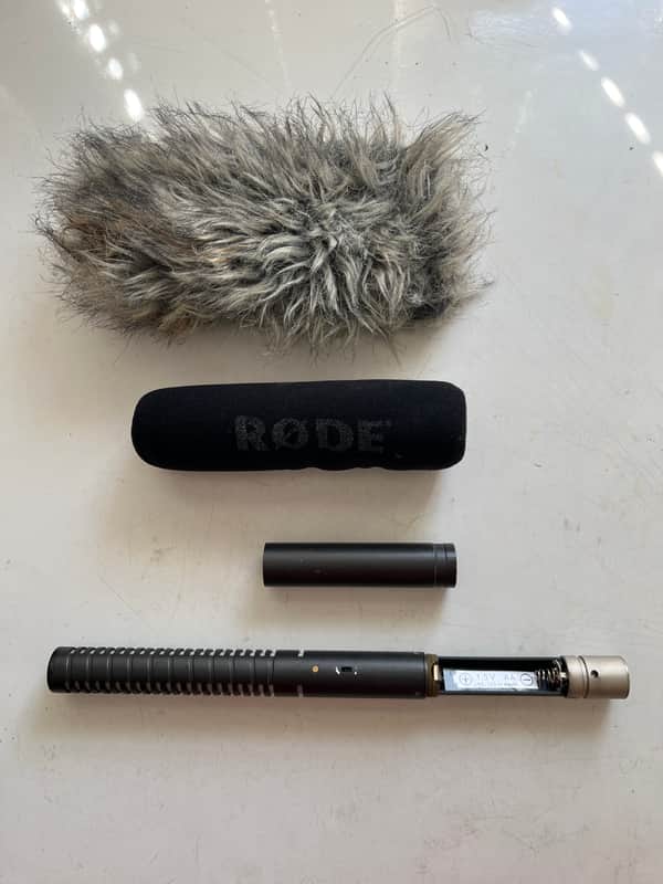 RODE NTG2 Shotgun Microphone 2007 - Present - Black image 1