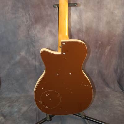 Silvertone by Danelectro Model 1304 Wishbook 1960 Brown Masonite image 9