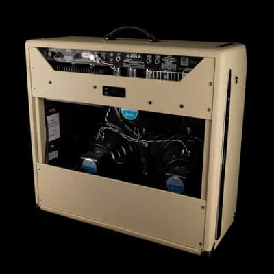 Pre Owned 2013 Fender 20th Anniversary Edition Vibro-King Blonde Guitar Amp Combo image 16