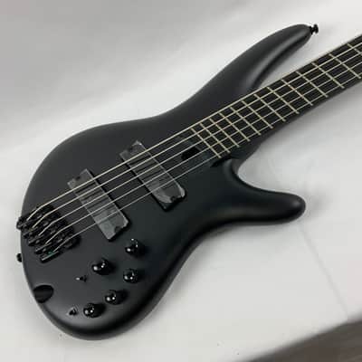Ibanez SRMS625EX Iron Label Multi-Scale 5-String Bass Guitar Black Flat B-Stock image 9
