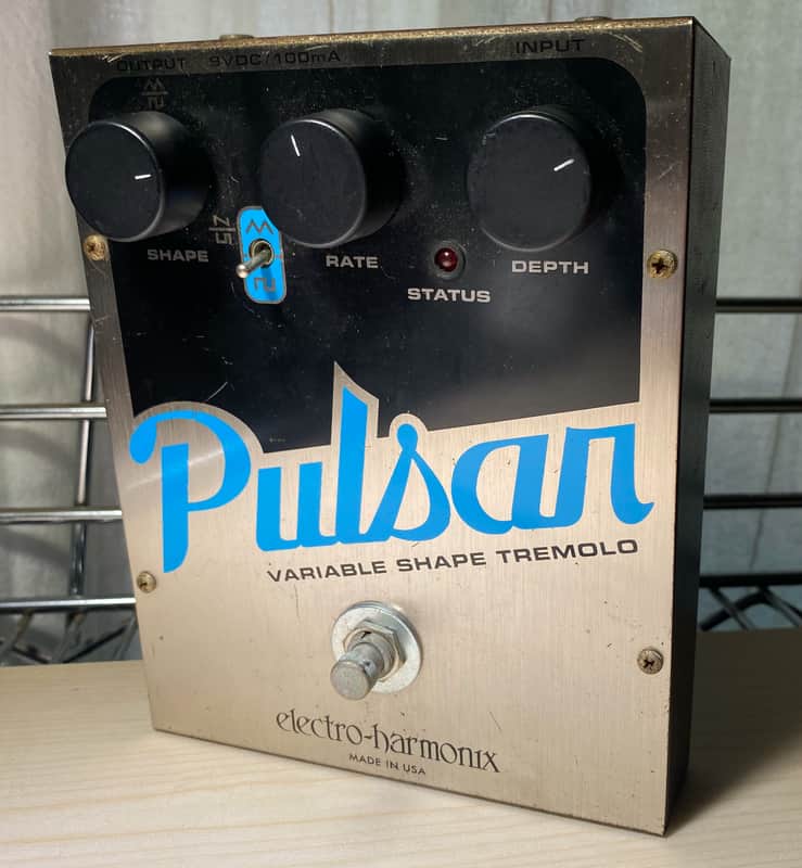 Electro-Harmonix Pulsar