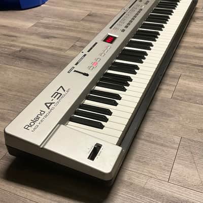 Roland A-37 76 Key MIDI Controller Silver Great Board WORKING Clean image 9