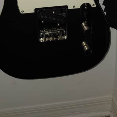 Squier Classic Vibe Baritone Custom Telecaster - Purple Sparkle, Sweetwater Exclusive image 17