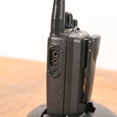 Motorola CP185 Portable Two-Way Radio with PMLN5228A Charger CG01WGF image 5