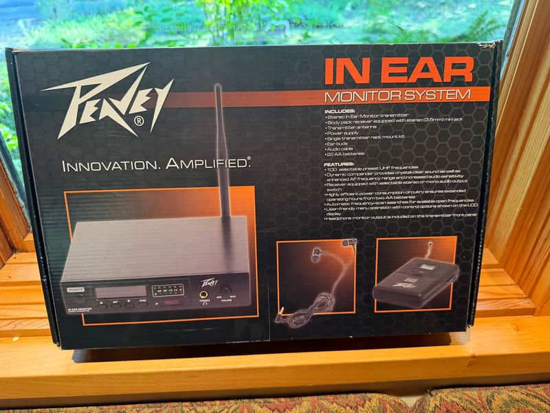 Peavey 3010690 Wireless In-Ear Monitor System 2010s - Black image 1