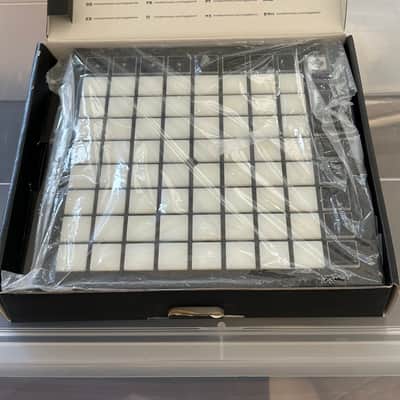 Novation Launchpad X Pad Controller 2019 - Present - Black image 3