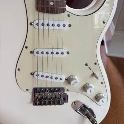 Fender Stratocaster 2016 - Olympic White image 9