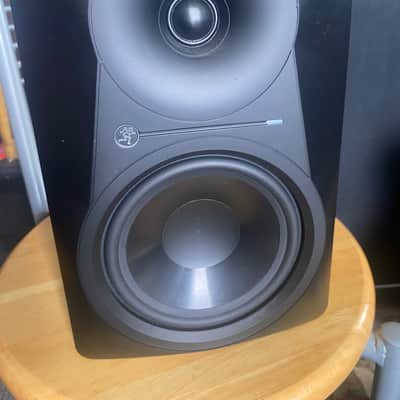 Pair of Mackie MR624 6.5" Active Studio Monitors boxes and packaging image 7