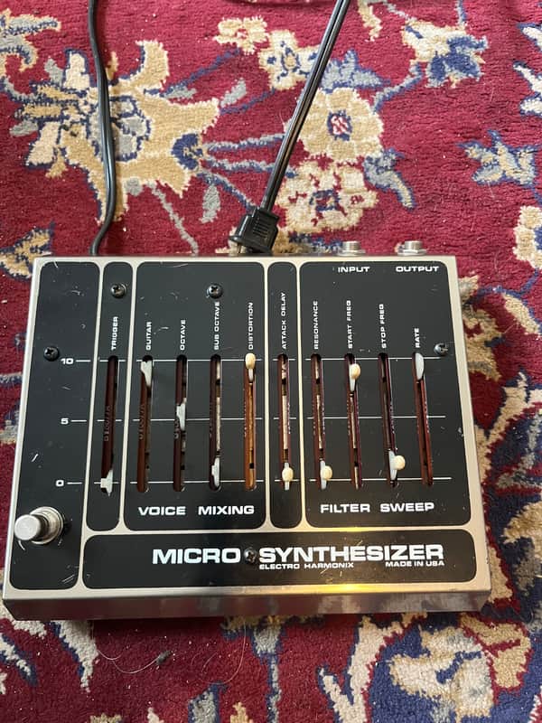 Electro-Harmonix Micro Synthesizer