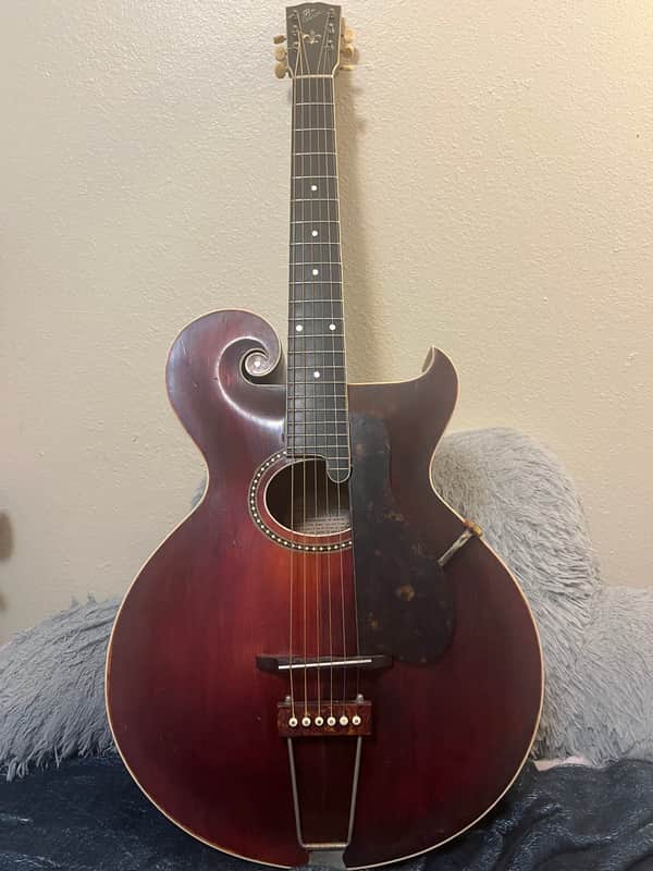 Gibson Style O 1920 - Reddish laquer image 1