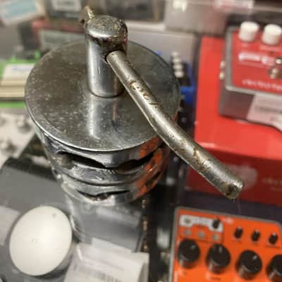 SUPER CLAMP for your Junk Drawer image 3