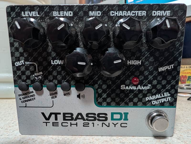 Tech 21 SansAmp Character Series VT Bass DI 2010s - Graphic image 1
