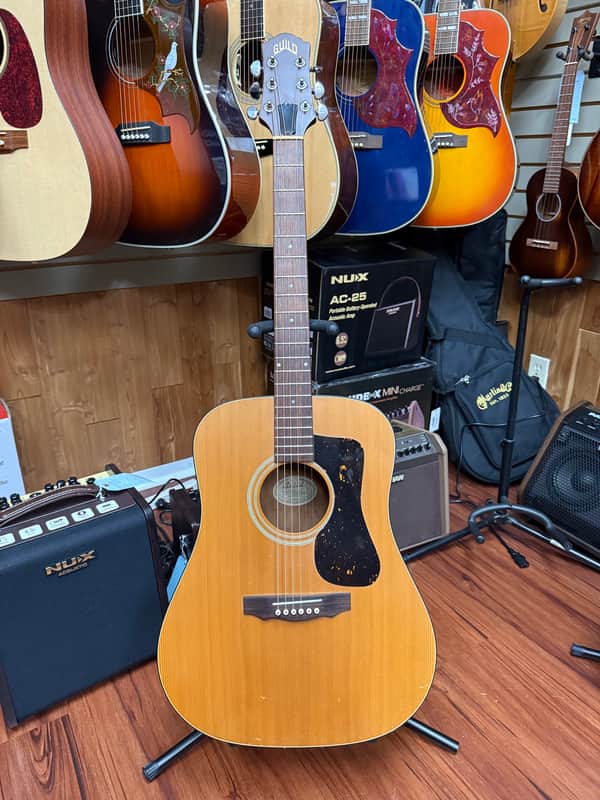 Guild D4-NT Dreadnought Acoustic Guitar -Westerly RI USA 1991 - Natural Satin- Bridge Re-glue w/Hard Case image 1