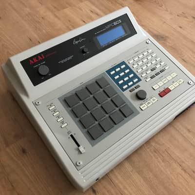 Akai MPC-60 II (Serviced / Warranty / incl. HCX Floppy Emulator) image 2