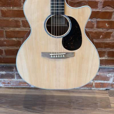 Martin GPC-13E Modern Acous/Elect with padded gig bag image 1