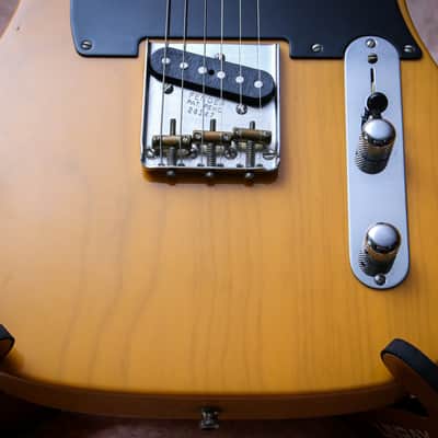 FENDER USA American 52' Vintage Reissue Telecaster "Butterscotch Blonde + Maple" (2003) image 18