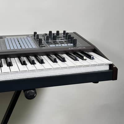 Arturia PolyBrute Polyphonic Noir Analog Synthesizer image 11