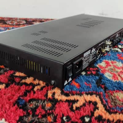dbx 386 Dual Vaccuum Tube Preamp with Digital Out (Warranty) image 6