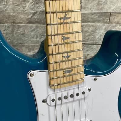 PRS #112108::6J: SE Silver Sky Maple Neck, Nylon Blue with Gig Bag image 6