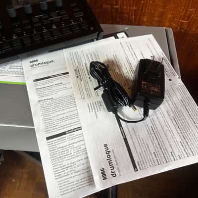 Korg Drumlogue Hybrid Drum Machine w/ box image 8