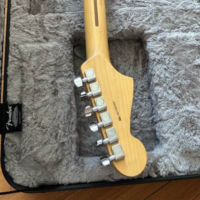 Fender American Professional Jazzmaster with Maple Fretboard 2017 - 2019 - Sonic Grey image 6