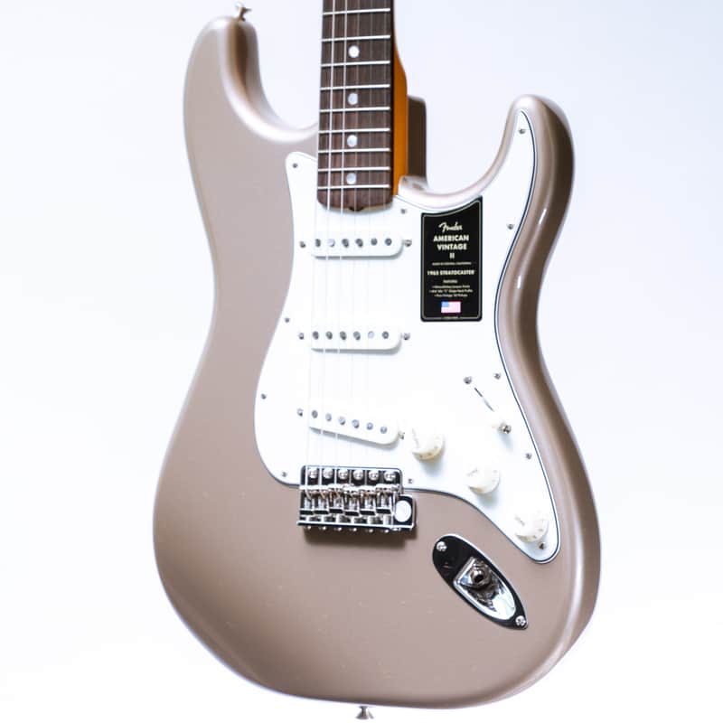 Fender American Vintage II '65 Stratocaster in Shoreline Gold image 1