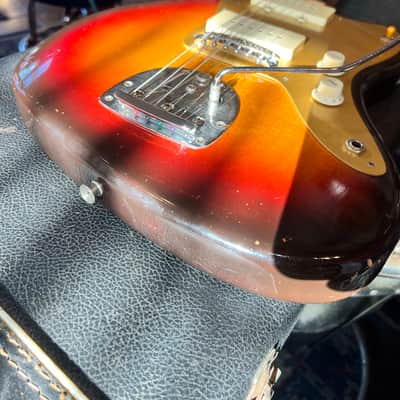 Fender Jazzmaster 1959 - Sunburst with Gold Anodized Pickguard image 23