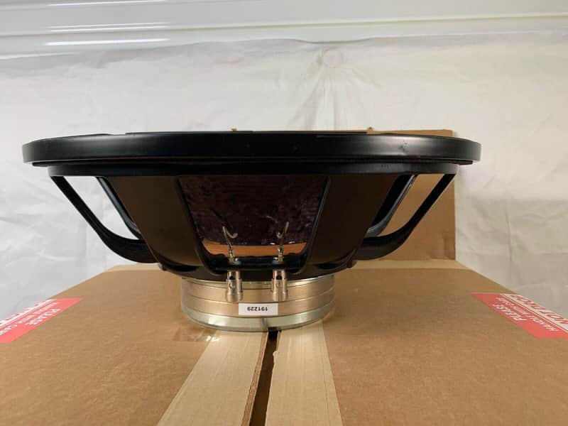 1) Single Radian 2216 Neo 8 15-inch Drivers Never Used in Box