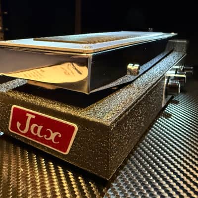 Jax Shin-ei Companion ME-7 Hurricane/Surf/Siren/Wah-Wah/Volume Multi-Effect Pedal, 1970s, Produced by Shin-ei, Jax brand badging. image 11