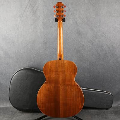 Lowden O Style - Cedar Top - Mahogany Body - Hard Case - 2nd Hand image 7