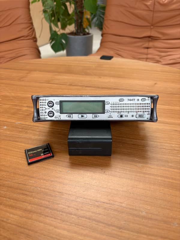 Sound Devices 744T 4-Track Digital Audio Recorder 2000s - Gray image 1