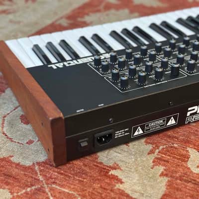 Sequential Prophet Rev2 - 16 Voice image 6