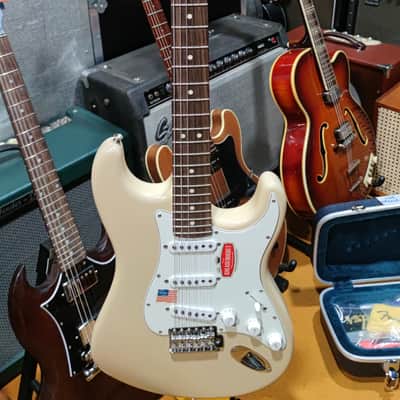 Fender Highway One Stratocaster 2006 - 2011 image 3